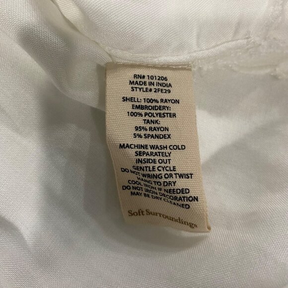 Soft Surroundings Babydoll Blouse Womens Size L‎ White Embroidered Flowy Coastal - Picture 10 of 11
